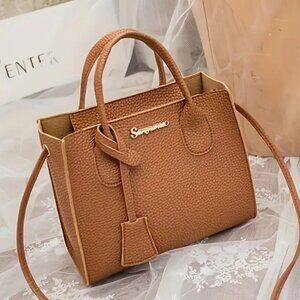 SMALL CROSS~BODY BAG in Brown